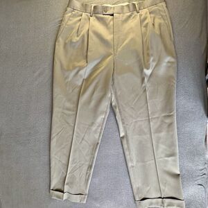 Louis Raphael 100% Wool Dress Pants 38x29 Beige Made in Bangladesh